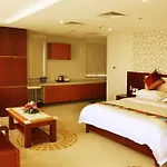 Fuyong Yulong Hotel