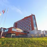 Fuyong Yulong Hotel