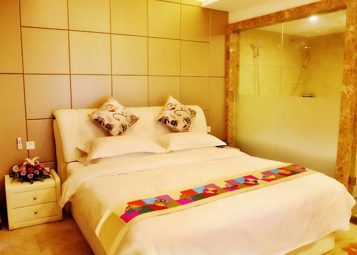 Fuyong Yulong Hotel