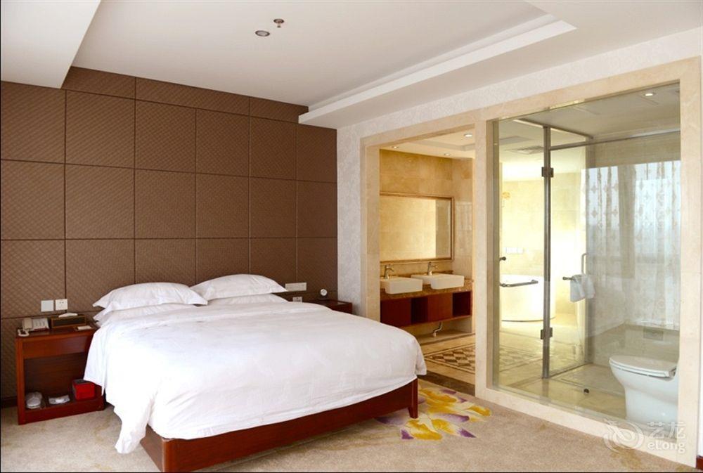 Hotel Fuyong Yulong